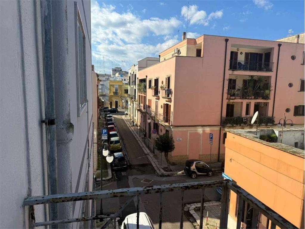 Appartamento a Brindisi in Via Bernardo Selvaggi, 16 - Foto 3