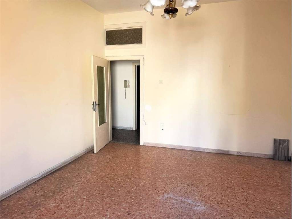 Appartamento a Brindisi in Via Bernardo Selvaggi, 16 - Foto 4