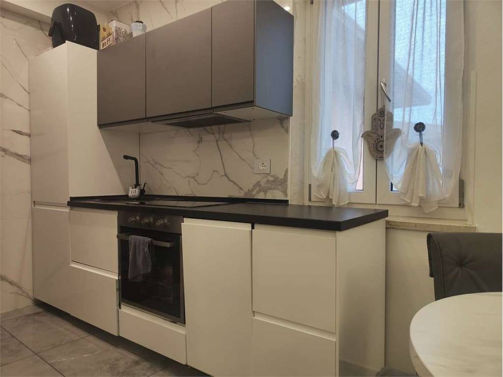 Appartamento a Vigasio in CORSO GIUSEPPE GARIBALDI, 12 - Foto 2