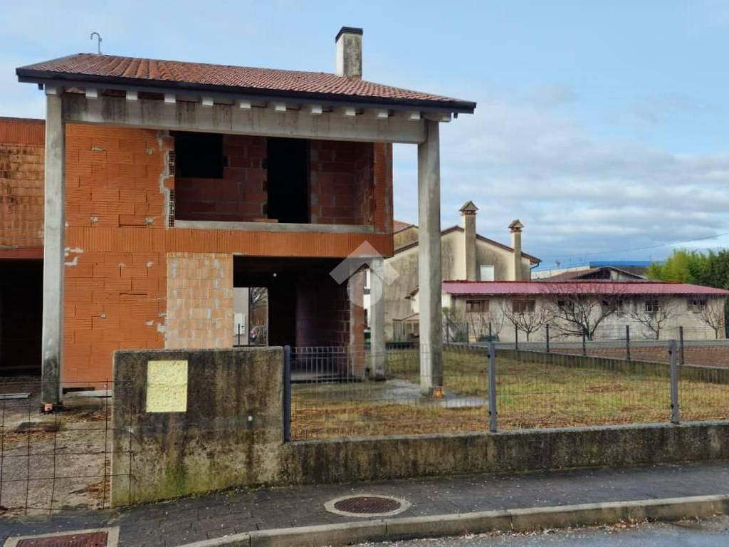 Villa a Altivole in Via Brioni, 9 - Foto 2