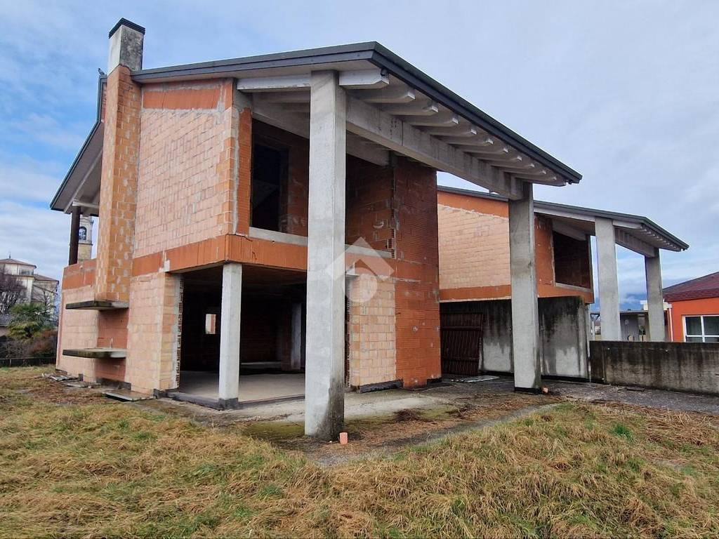 Villa a Altivole in Via Brioni, 9 - Foto 4