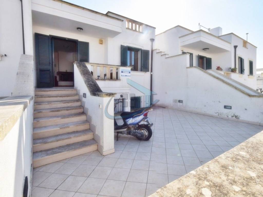 Casa indipendente a Castrignano del capo in Via Porcinara - Foto 2