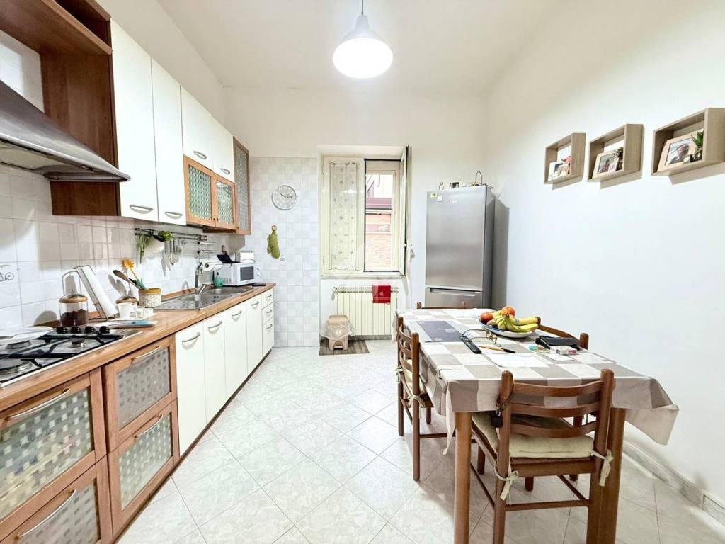 Appartamento a Pozzuoli in Traversa Perillo - Foto 5