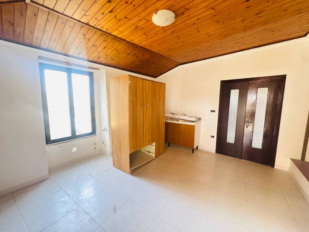 Casa indipendente a Montorio al vomano in Contrada Villa Scaricamazza - Foto 3