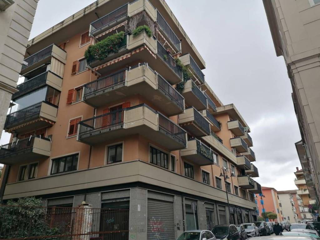 Immobile a Avellino - Foto 2