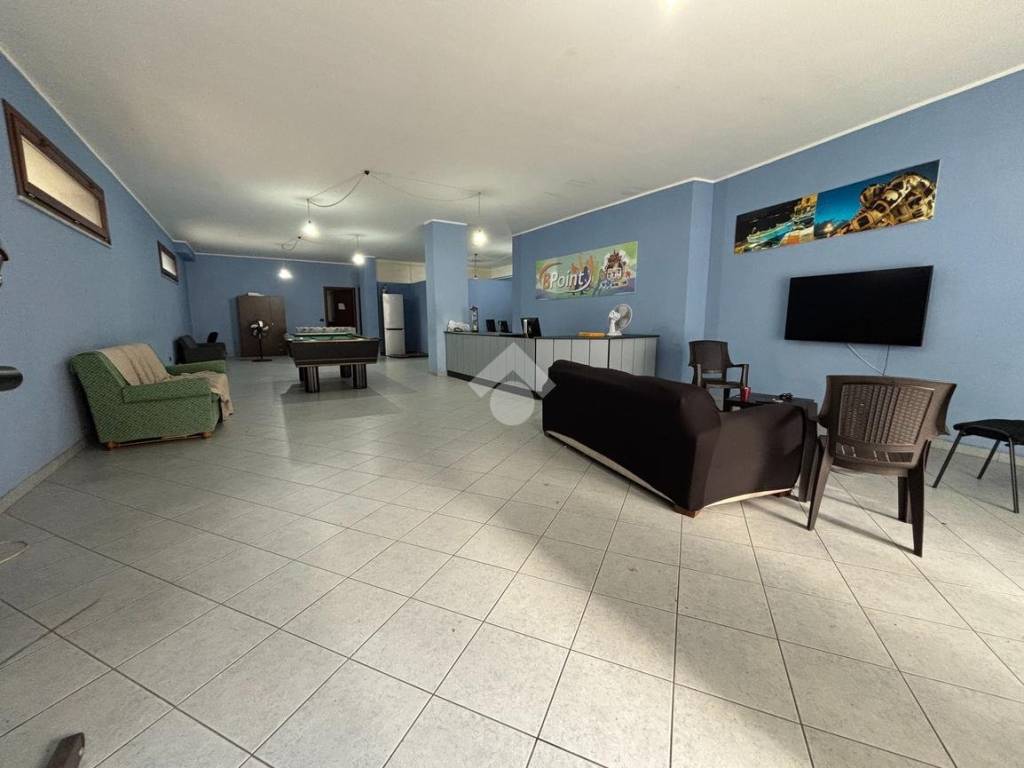 Immobile a Reggio calabria in GARAGE VIA MONSIGNOR AURELIO SORRENTINO, 43 - Foto 2