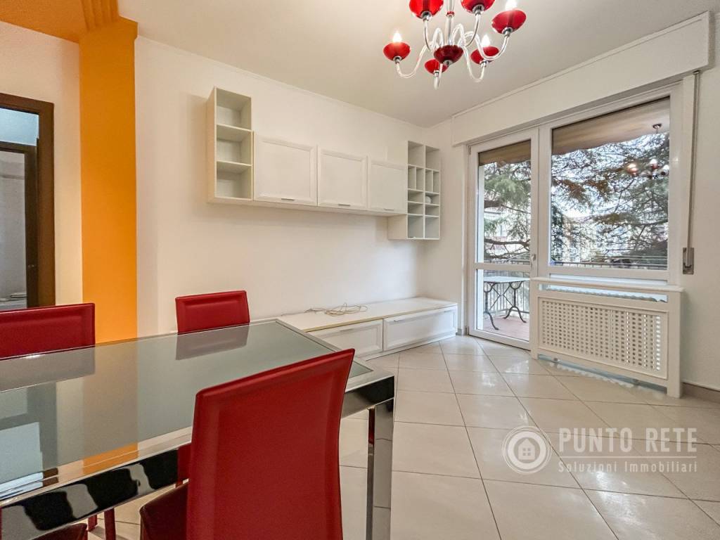 Appartamento a Verona in Via Delle Pietre - Foto 2