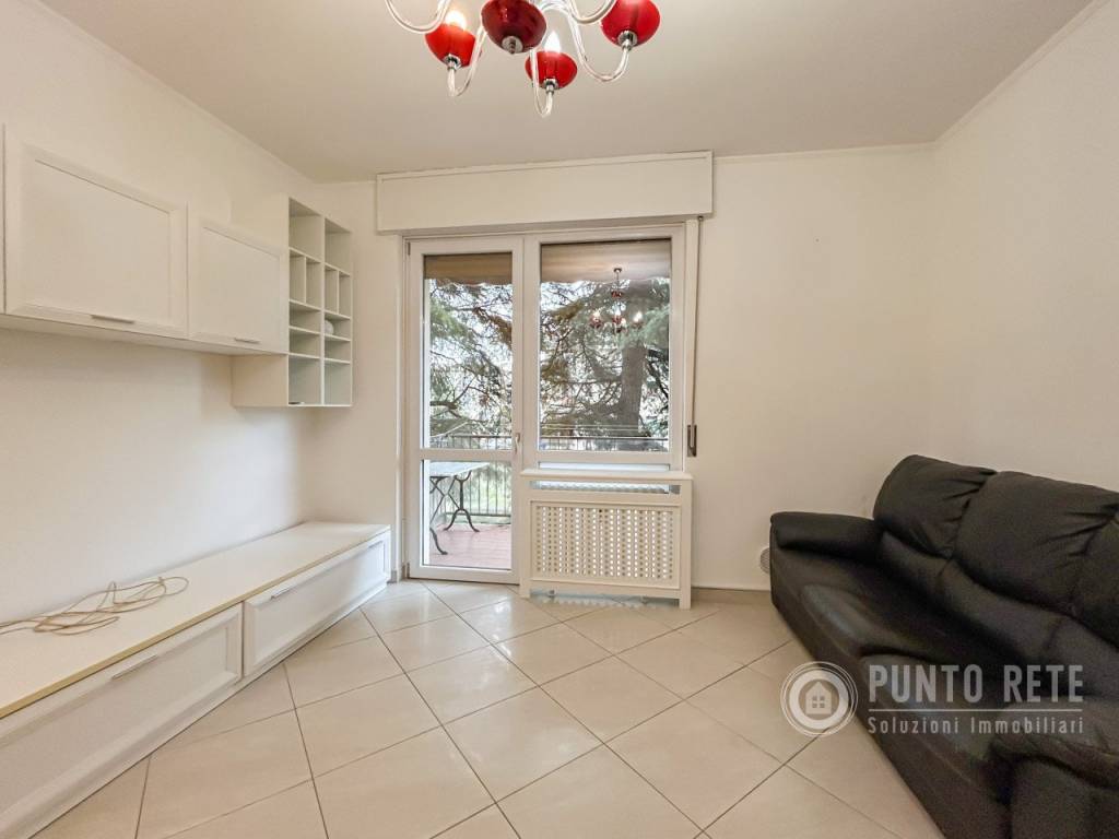 Appartamento a Verona in Via Delle Pietre - Foto 3
