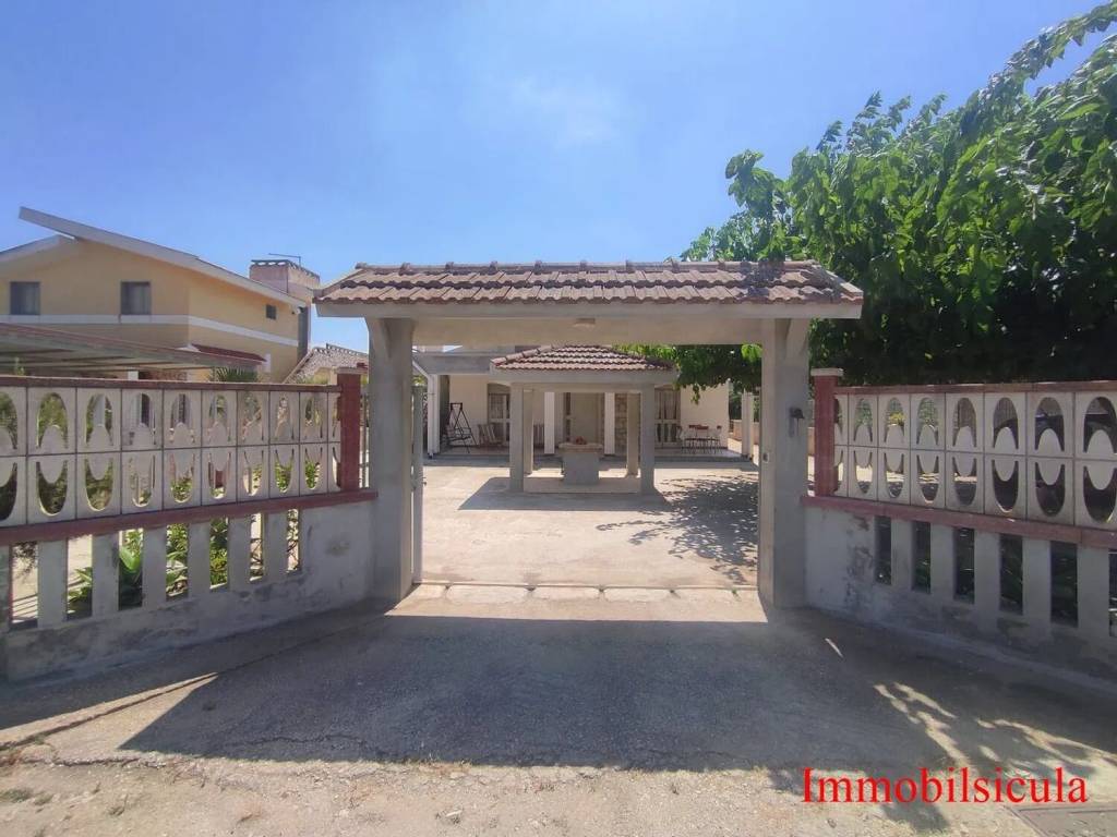Villa a Ispica in Via Delle Mammole No Number - Foto 2