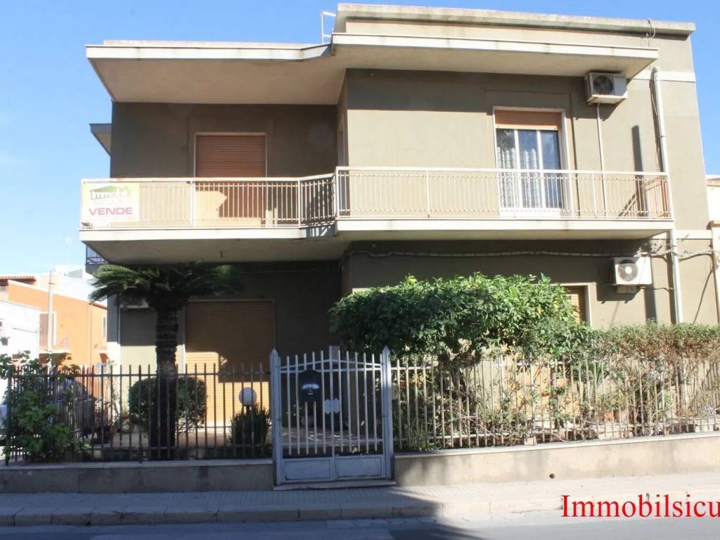 Appartamento a Ispica in Via Statale, 51 --/A - Foto 3