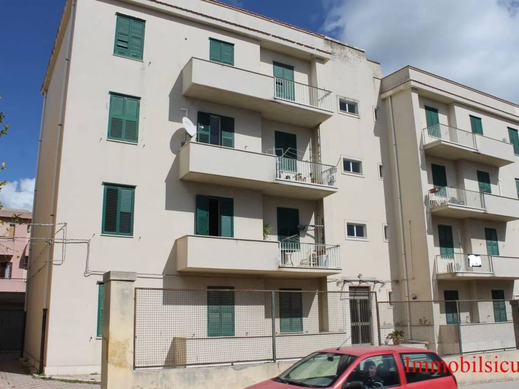 Appartamento a Ispica in Via Statale, 37 - Foto 2