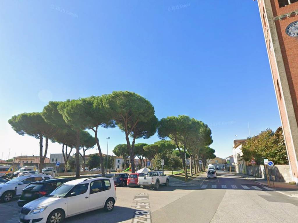 Appartamento a Cecina in Piazza dei Mille, 7 - Foto 2