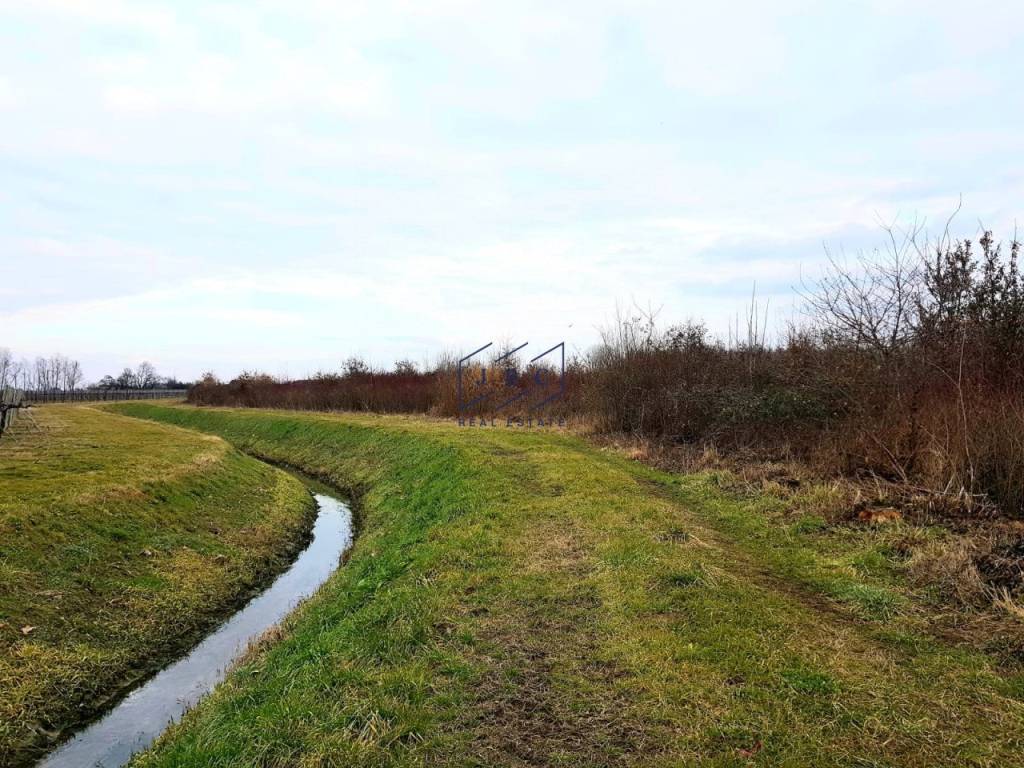 Terreno a Salgareda in Via Gattolè - Foto 2
