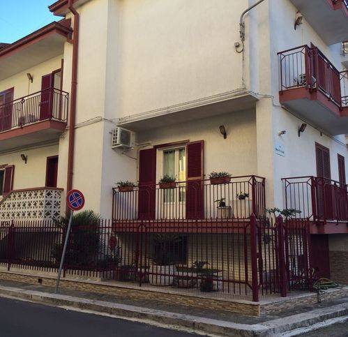 Villa a Acquaviva delle fonti in Via Torquato Tasso - Foto 3