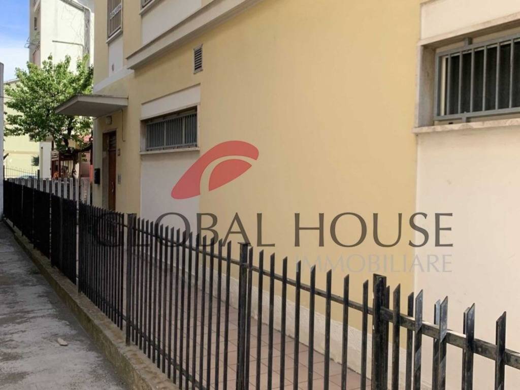 Attico / mansarda a Alba adriatica in Via Garibaldi, 145 - Foto 4