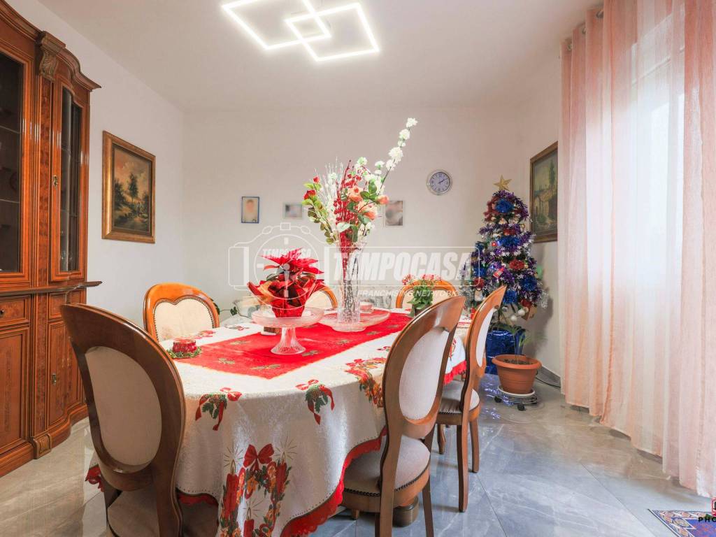 Appartamento a Massa lombarda in Via Nullo Baldini - Foto 4