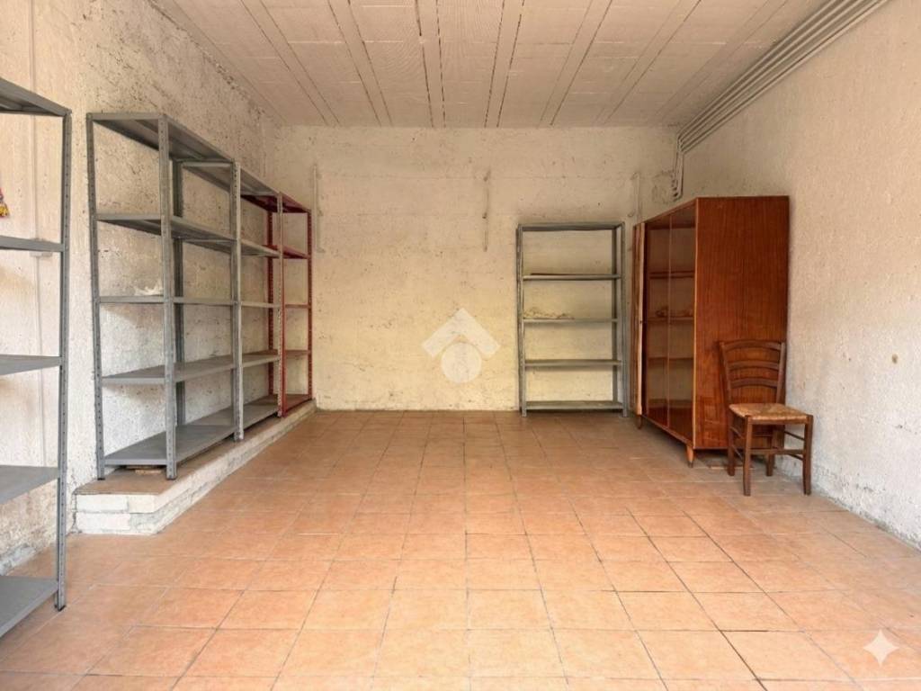 Box / garage a Soriano nel cimino in Viale dei castagni - Foto 2