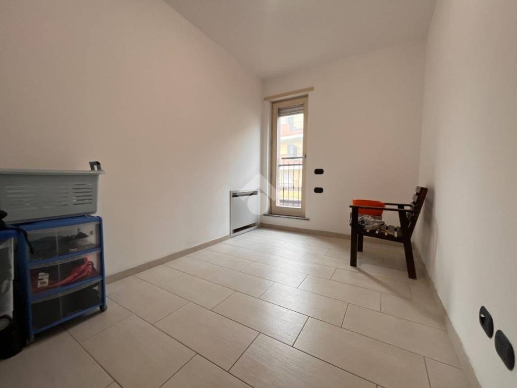 Appartamento a Galliate in VIA DELLA COSTITUZIONE, 5 - Foto 5