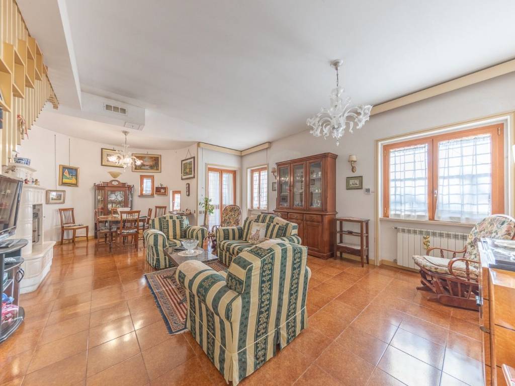 Villa a Anzio in Via delle Tuberose - Foto 4
