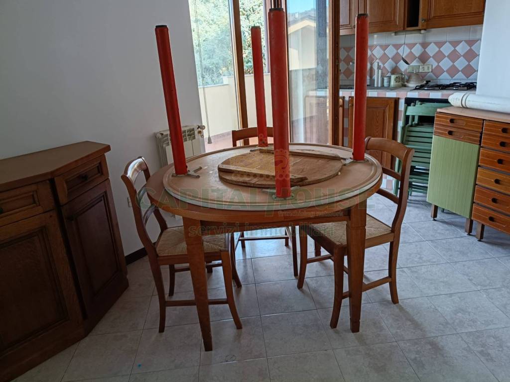 Appartamento a Caserta in Via Dario Russo - Foto 3