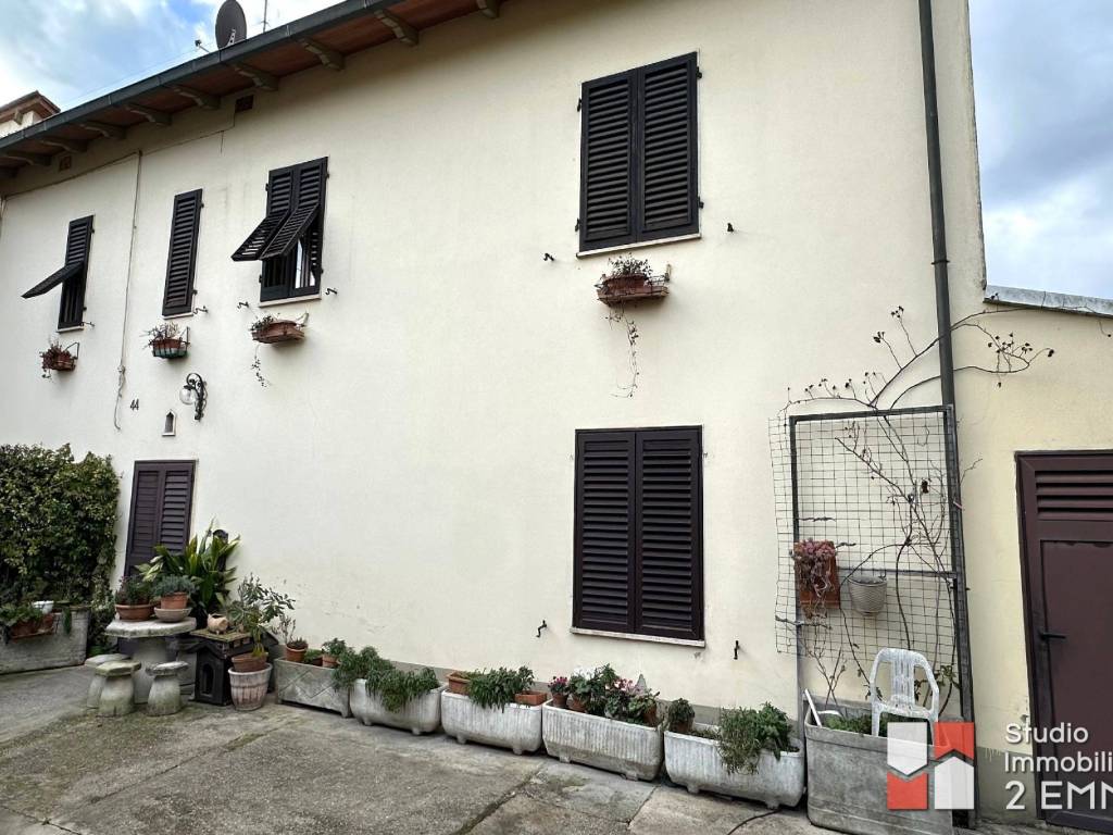 Casa indipendente a Agliana in Via Palaia - Foto 4