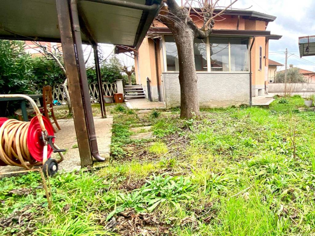 Casa indipendente a Castelnuovo magra - Foto 2