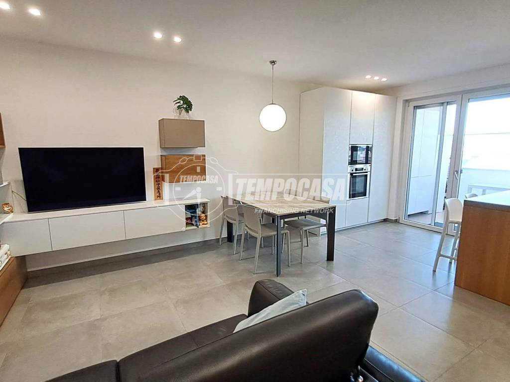 Appartamento a Adelfia in Via DOSSETTI 27 - Foto 5