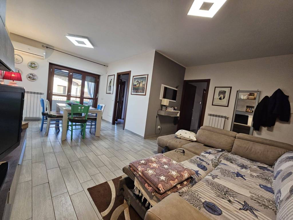 Appartamento a Latina in Via Sirio - Foto 3