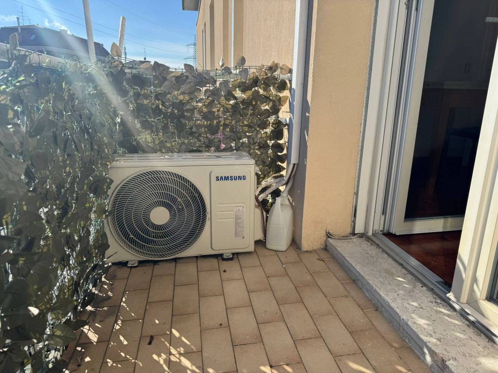 Appartamento a Cesano boscone in Via Leonardo da Vinci, 8 - Foto 4