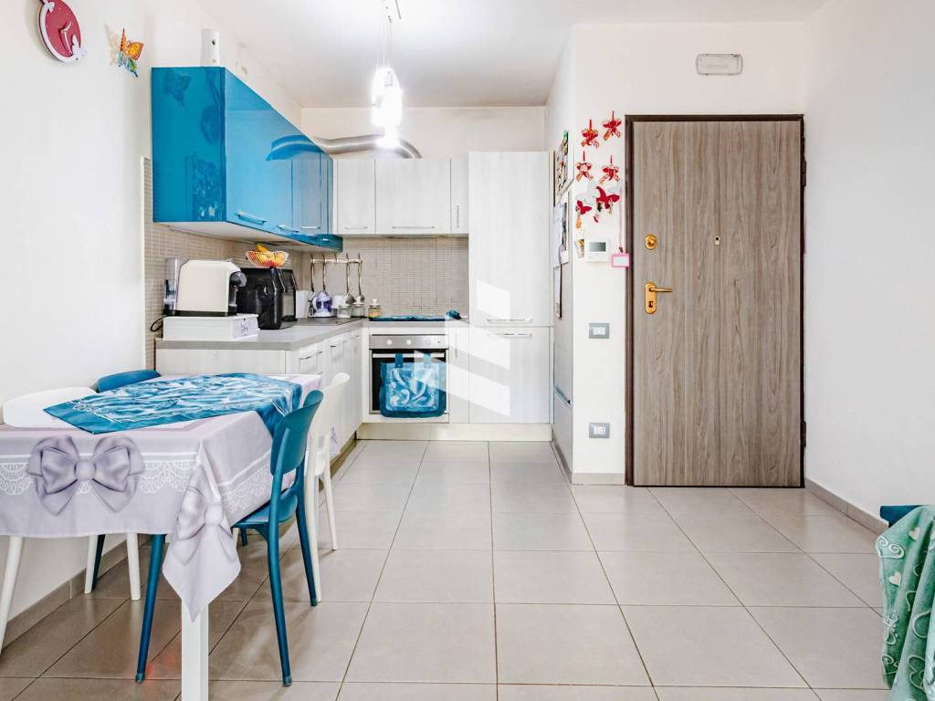 Appartamento a Civitavecchia in Via Gian Battista Falda - Foto 2