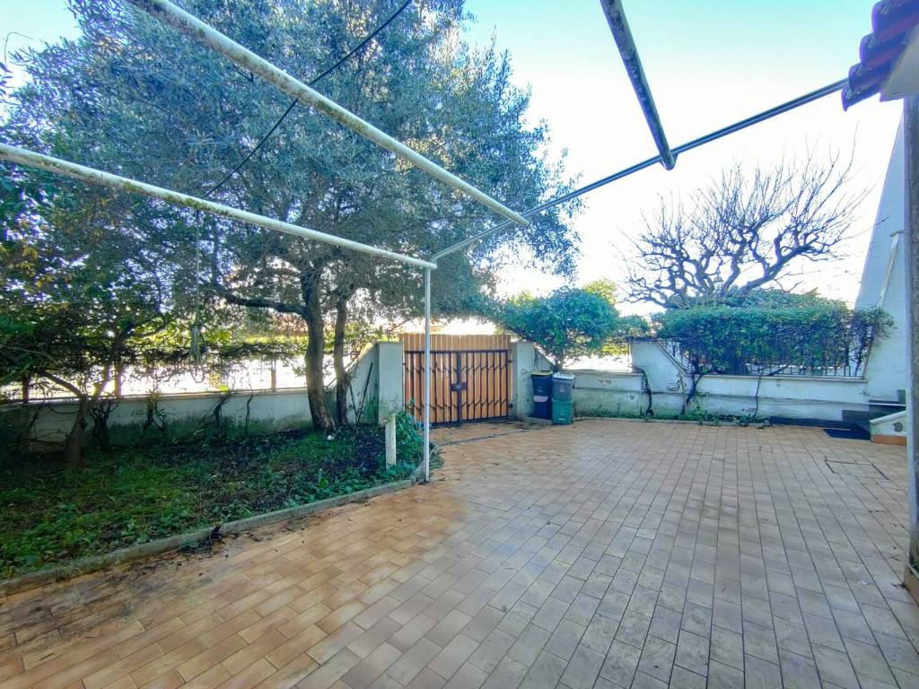 Villa a Cerveteri in Via Bolsena - Foto 4