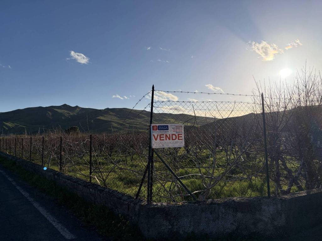 Terreno a Bronte in Contrada Barbaro - Foto 3