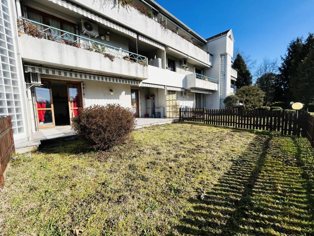 Appartamento a Samarate in Via Milano - Foto 3