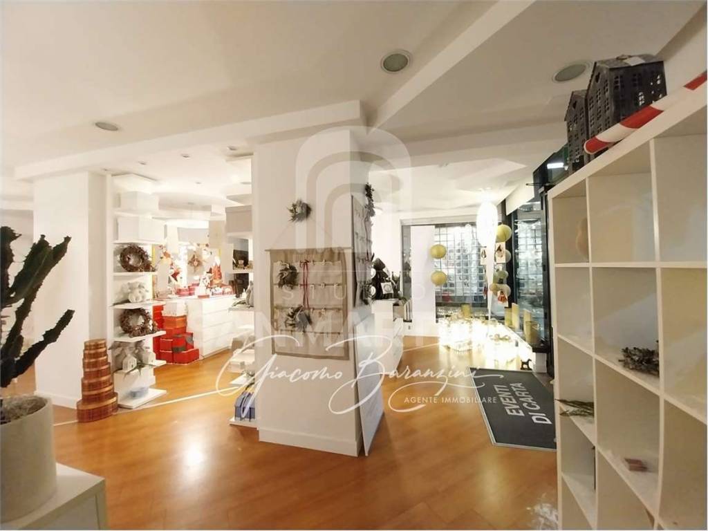 Immobile a Varese in PIAZZA XX SETTEMBRE - Foto 4