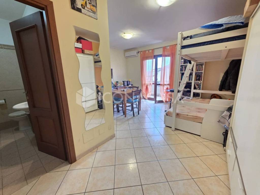 Appartamento a Ciampino in Via Fausto Viola - Foto 2