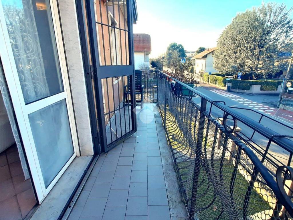 Appartamento a Senago in Via Risorgimento, 10 - Foto 3