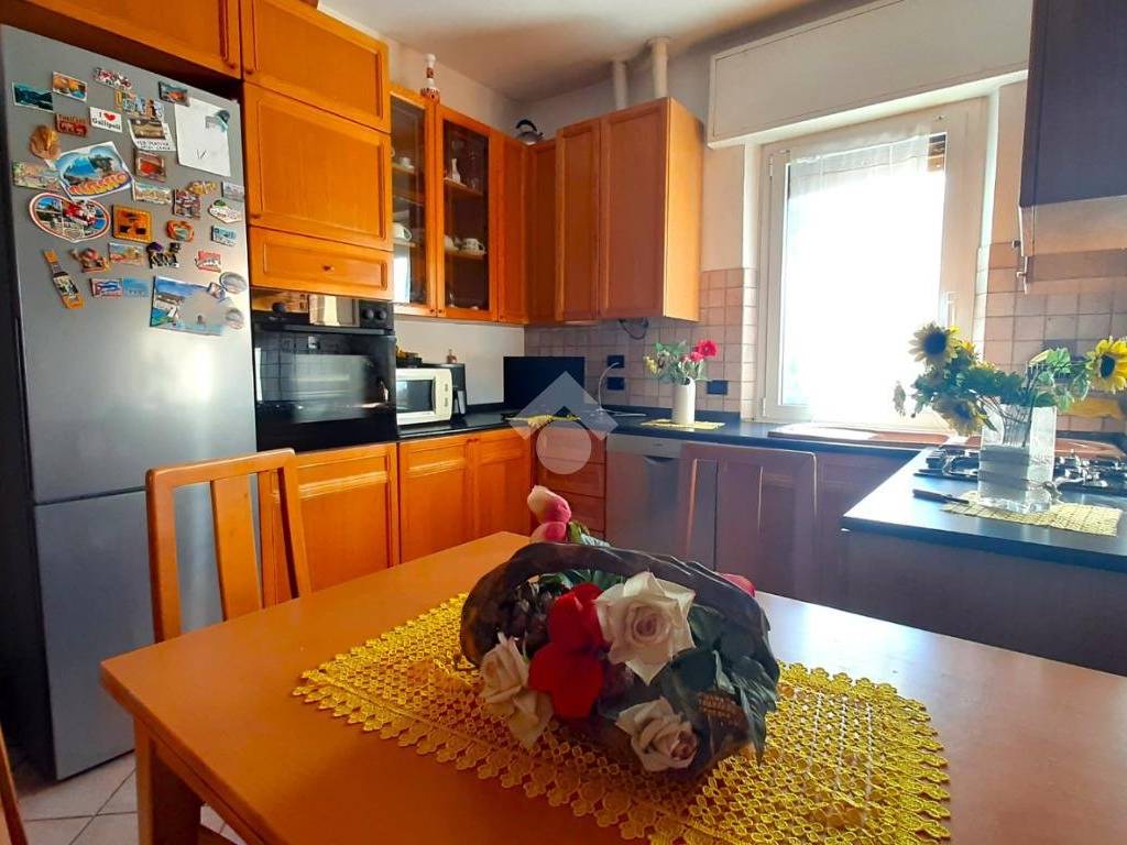 Appartamento a Senago in Via Risorgimento, 10 - Foto 4