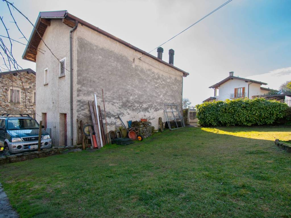 Rustico / casale a Sorico in Via Roma - Foto 2