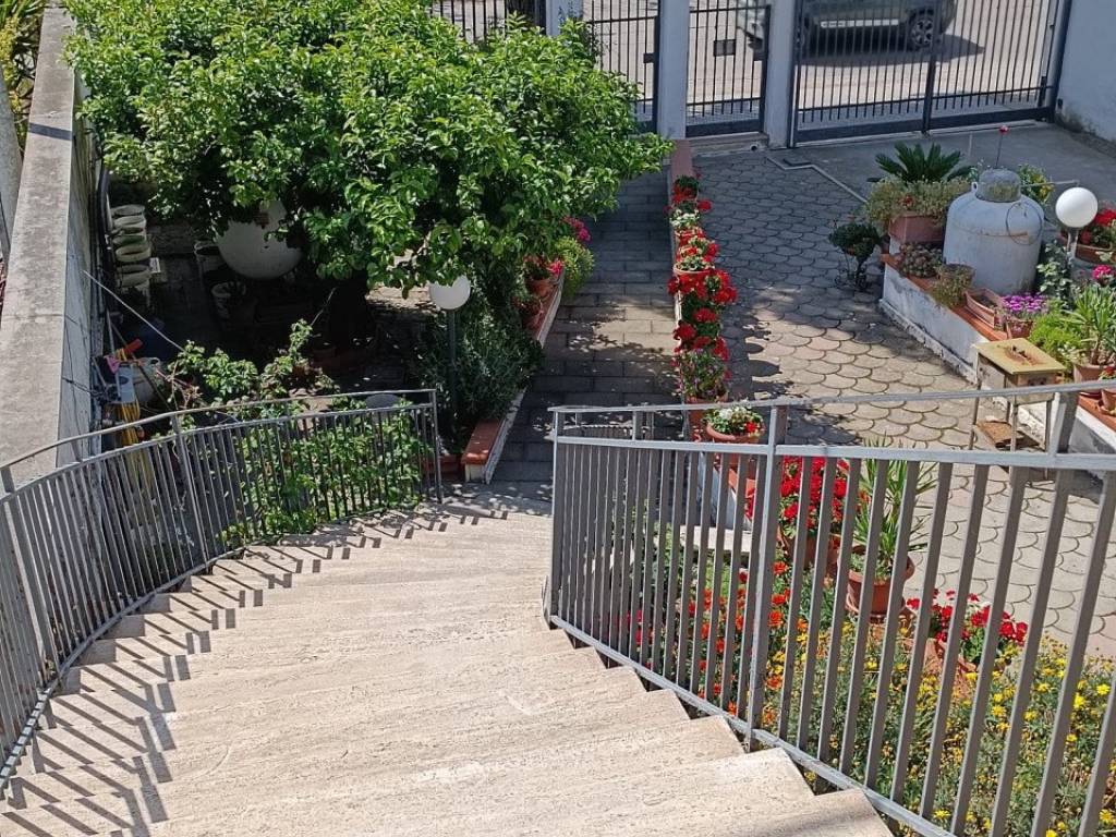 Villa a Andria in VIA CANOSA, 369 - Foto 4