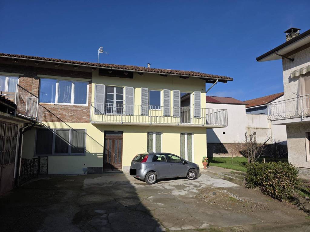 Appartamento a Cavagnolo in Via Generale Armando Diaz - Foto 2