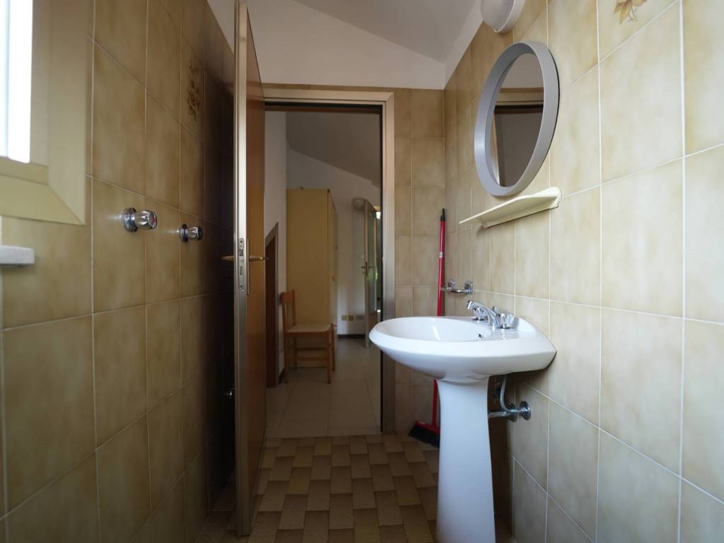 Appartamento a Cattolica in Via C. Pisacane - Foto 4