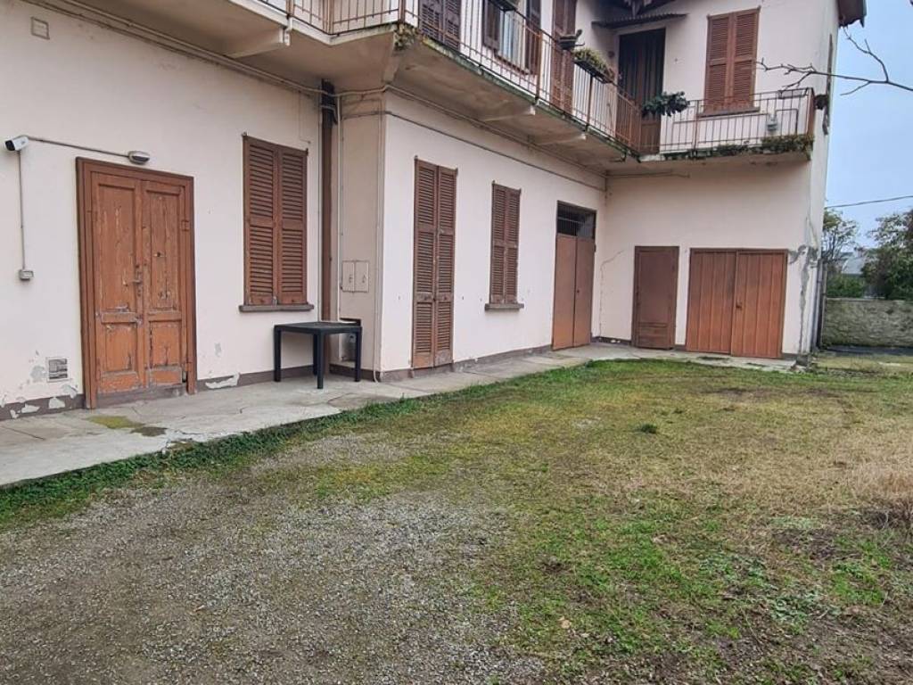 Casa indipendente a Tradate in Via Isonzo - Foto 2