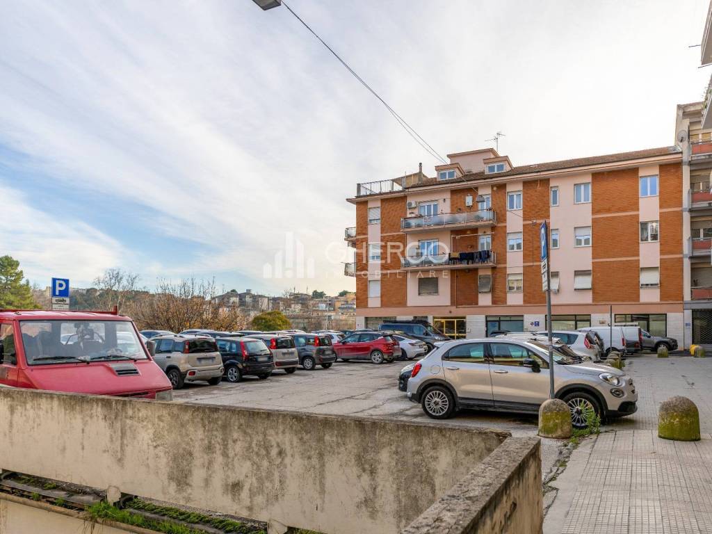 Immobile a Ancona in via martiri della resistenza, 42 - Foto 3