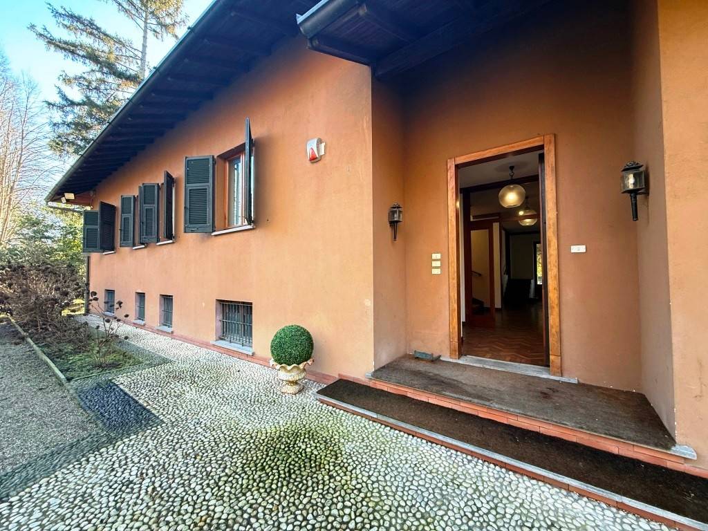 Villa a Somma lombardo in Via Beltramada, 10 - Foto 4