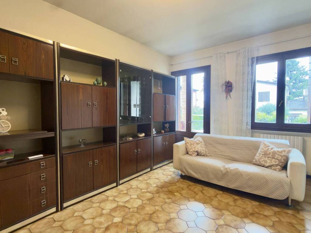 Villa a Noale in via S. Pio X, 12 - Foto 3