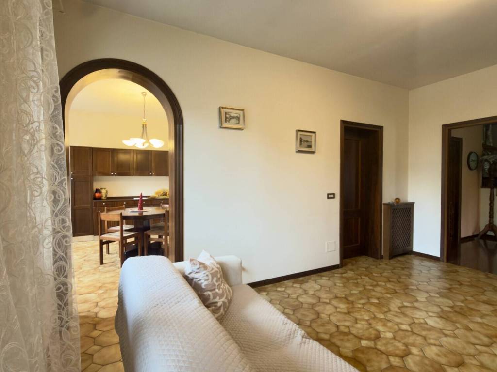 Villa a Noale in via S. Pio X, 12 - Foto 5