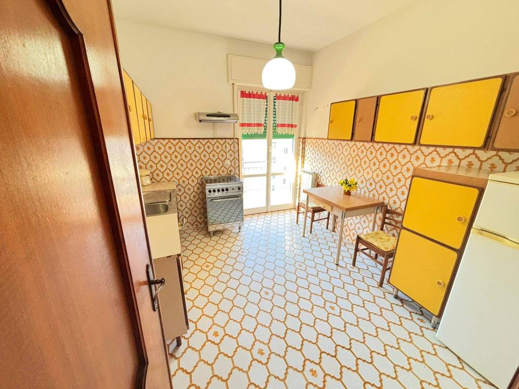 Appartamento a Imperia in Via Santa Lucia - Foto 4
