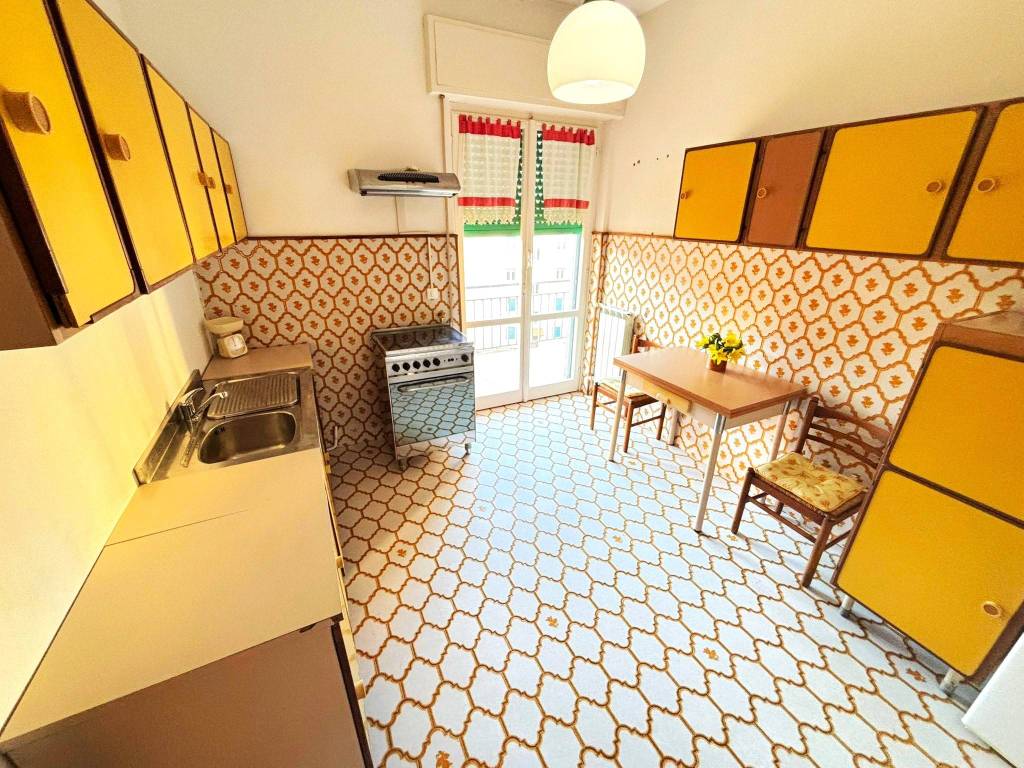 Appartamento a Imperia in Via Santa Lucia - Foto 5