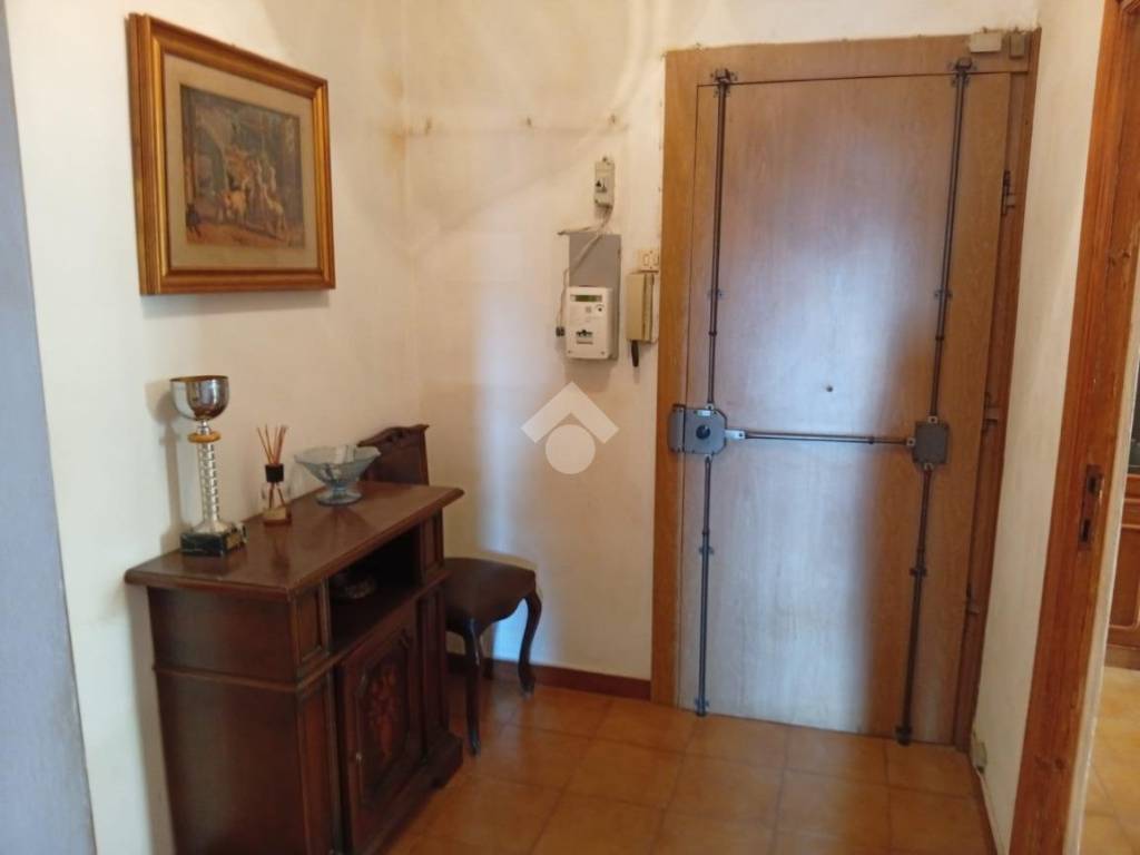 Appartamento a Genova in Via Giovanni Revello - Foto 2