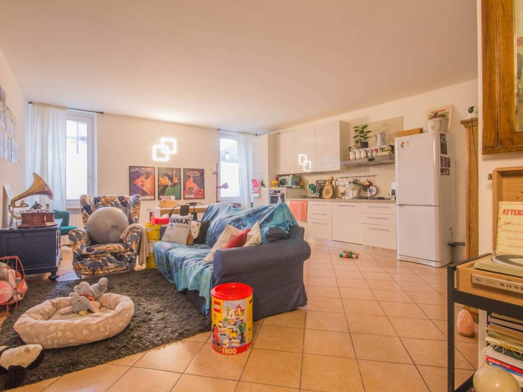 Appartamento a Villafranca di verona in VIA ANGELO MESSEDAGLIA, 166 - Foto 3